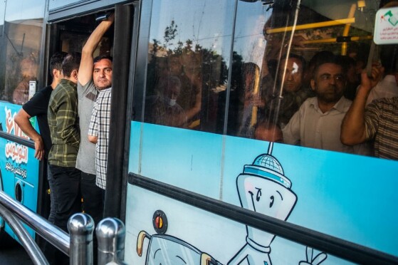 جنب جوش مردم تهران در ساعت ۵ صبح