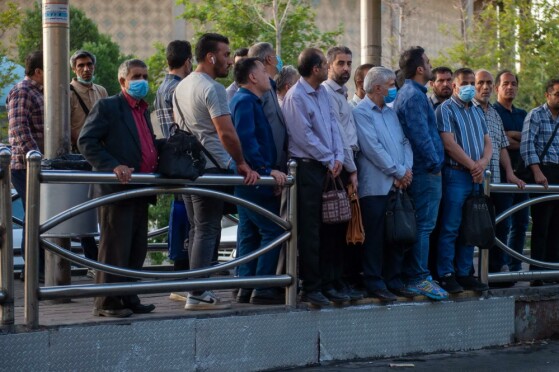 جنب جوش مردم تهران در ساعت ۵ صبح