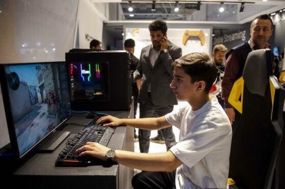 بیستوششمین نمایشگاه الکامپ