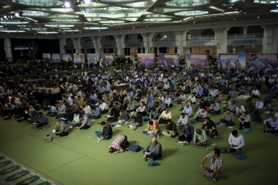 مراسم دعای روز عرفه