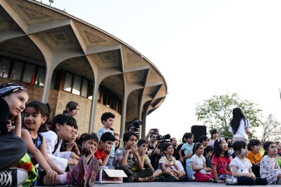 نوزدهمین جشنواره بین المللی تئاتر عروسکی تهران-مبارک