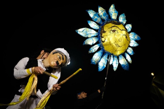 نوزدهمین جشنواره بین المللی تئاتر عروسکی تهران-مبارک