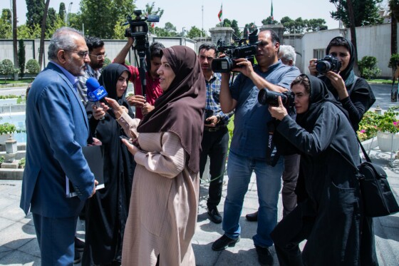 حاشیه جلسه هیات دولت