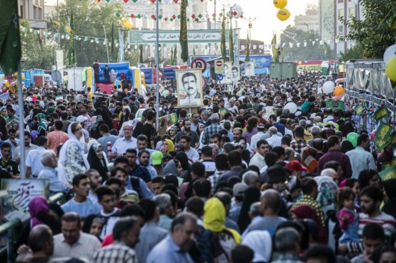 مهمانی ده کیلومتری عید غدیر در تهران -۱