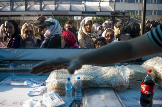 مهمانی ده کیلومتری عید غدیر در تهران -۱
