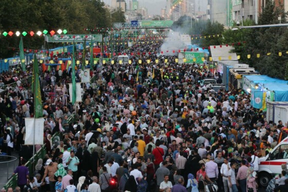 مهمانی ده کیلومتری عید غدیر در تهران -۲