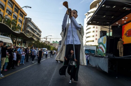 مهمانی ده کیلومتری عید غدیر در تهران -۱