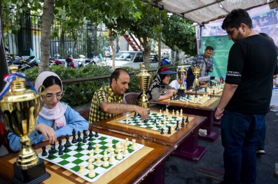 مهمانی ده کیلومتری عید غدیر در تهران -۱