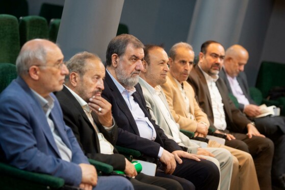 رونمایی از کتاب ”همیشه جهادگر” نوشته علیرضا افشار