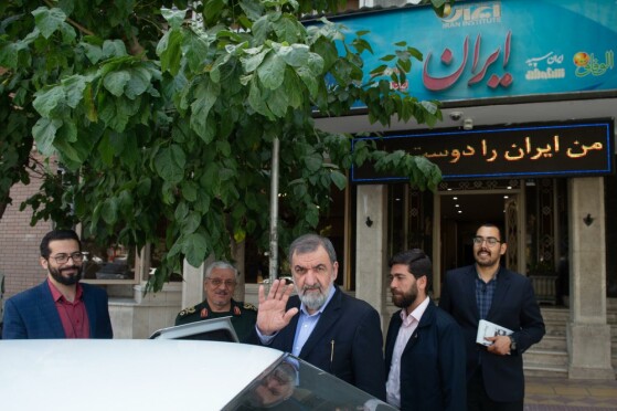 رونمایی از کتاب ”همیشه جهادگر” نوشته علیرضا افشار