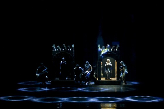 نمایش موزیکال هفت خان اسفندیار