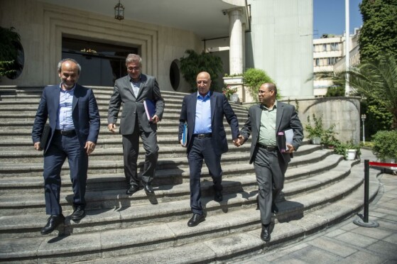 حاشیه جلسه هیات دولت