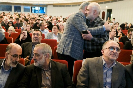 سمفونی خط شکنان