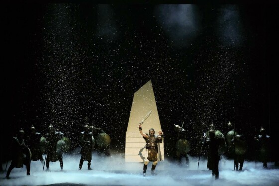 نمایش موزیکال هفت خان اسفندیار