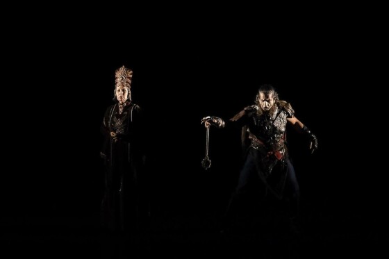 نمایش موزیکال هفت خان اسفندیار