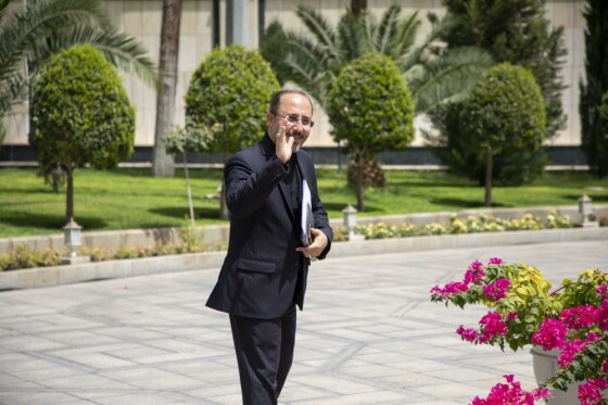 حاشیه جلسه هیات دولت