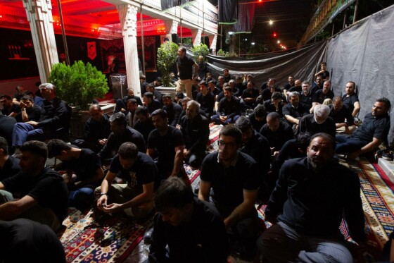 مراسم عزاداری دهه اول محرم در مسجد ارگ تهران