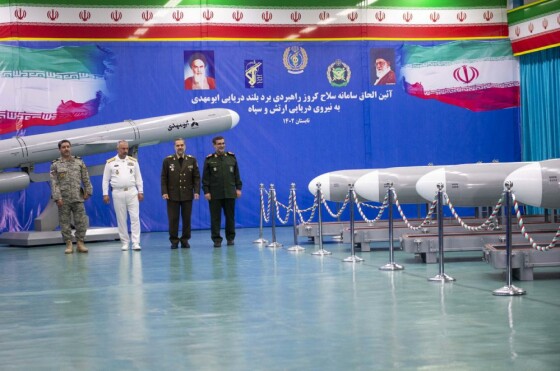 مراسم الحاق سامانه سلاح کروز برد بلند دریایی ابومهدی