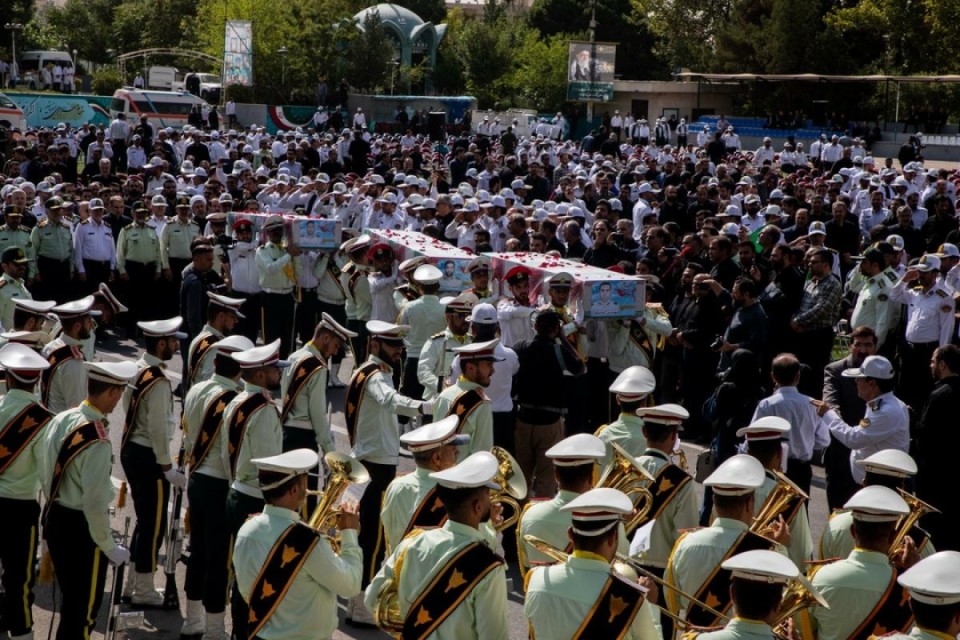 تشییع پیکر شهدای حمله تروریستی جاده خاش - تفتان