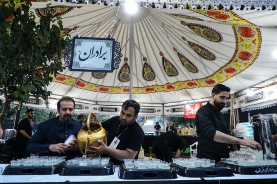 مراسم عزاداری دهه اول محرم در هیات رایة العباس (ع)