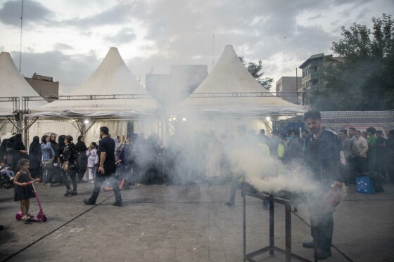 خیمه عاشورایی در میدان هفت تیر تهران