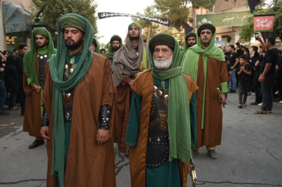 کاروان نمادین کربلا در نوش آباد کاشان