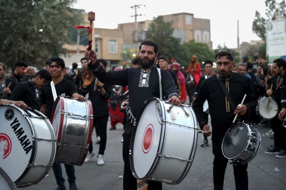 کاروان نمادین کربلا در نوش آباد کاشان