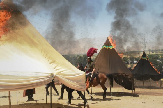 مراسم خیمه سوزان ظهر عاشورا در شهر طاقانک
