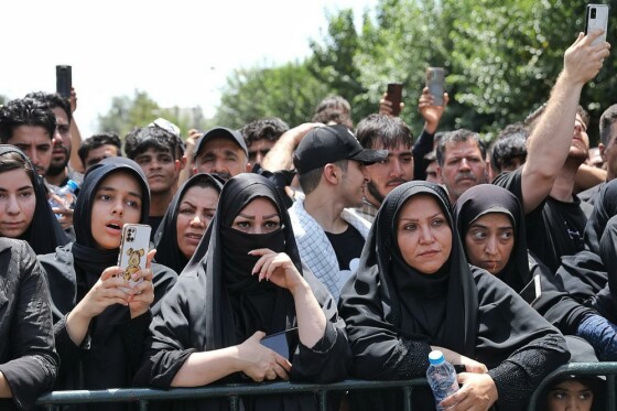مراسم عزاداری عاشورای حسینی در چهارراه گلوبندک