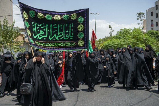 عزاداری ظهر عاشورا جانبازان هیات‌ «قمر بنی هاشم» تهران