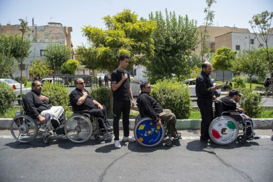 عزاداری ظهر عاشورا جانبازان هیات‌ «قمر بنی هاشم» تهران