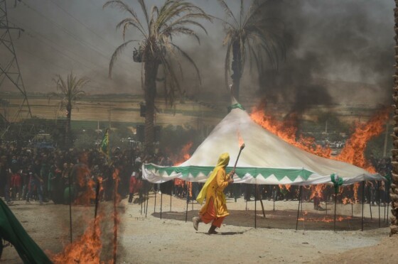 مراسم خیمه سوزان ظهر عاشورا در شهر طاقانک