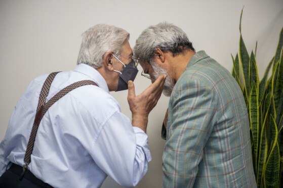 رو نمایی از کتاب ”جزیره سرگردانی”