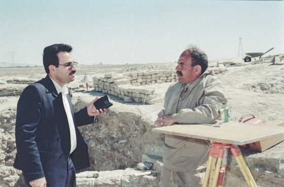 خبرنگاران «روزنامه ایران» در سطح شهر تهران در دهه هفتاد