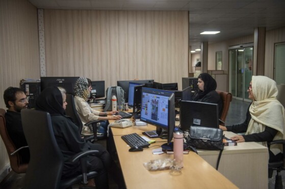 تحریریه روزنامه ایران در روز خبرنگار