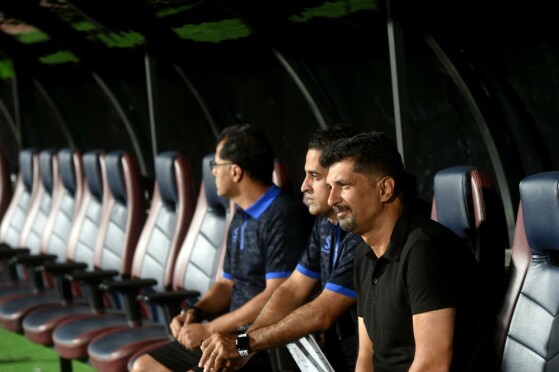 دیدار تیم های پرسپولیس و آلومینیوم اراک