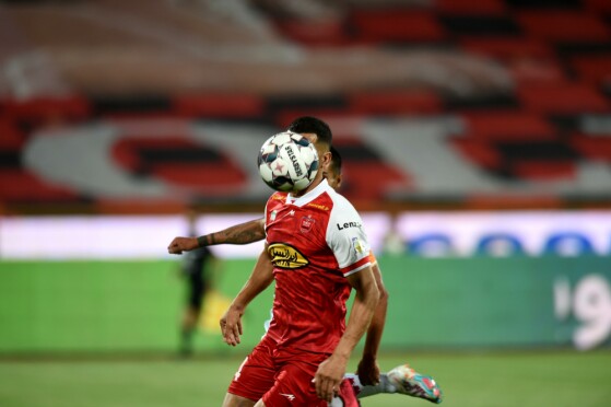 دیدار تیم های پرسپولیس و آلومینیوم اراک