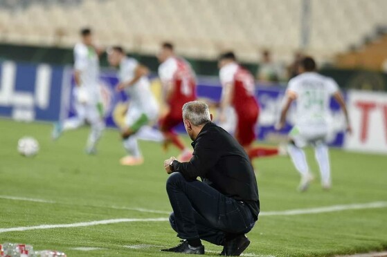 دیدار تیم های پرسپولیس و آلومینیوم اراک