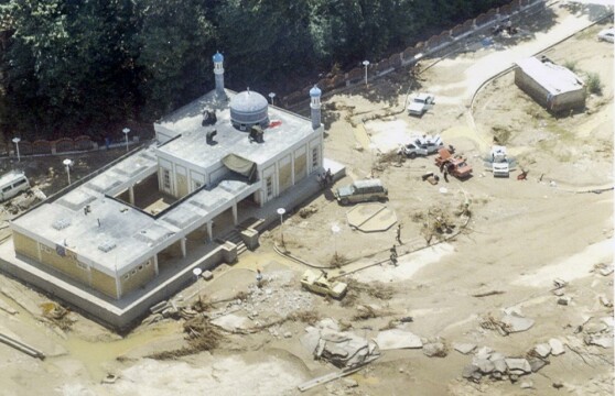 تصاویر منتشر نشده از «سیل گلستان» در مرداد سال ۱۳۸۰