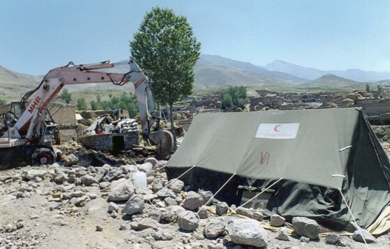 تصاویر منتشر نشده از «سیل گلستان» در مرداد سال ۱۳۸۰