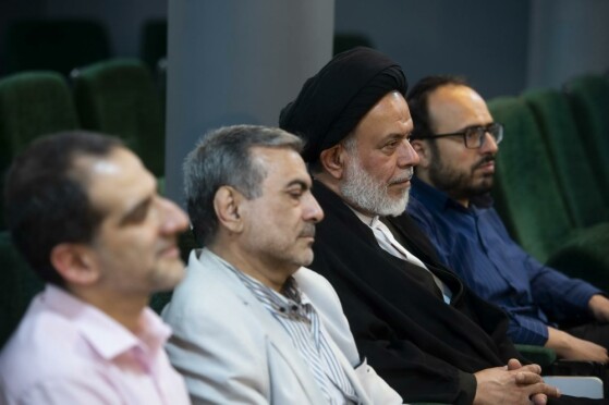 مراسم رونمایی از کتاب تکاپوی جوشش انقلابی