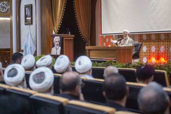 سومین سالگرد درگذشت حجتالاسلام روحالله حسینیان