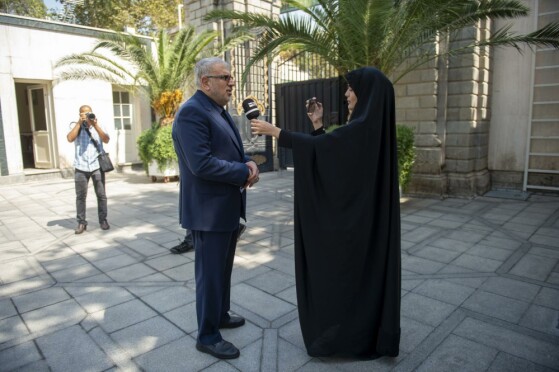 حاشیه جلسه هیات دولت - ۱ شهریور