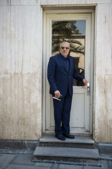 حاشیه جلسه هیات دولت - ۱ شهریور