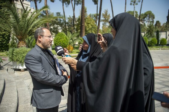 حاشیه جلسه هیات دولت - ۱ شهریور