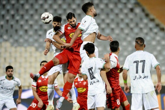 دیدار تیم های پرسپولیس و ذوب آهن