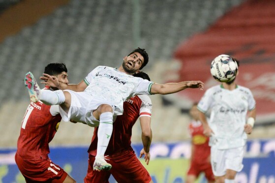 دیدار تیم های پرسپولیس و ذوب آهن