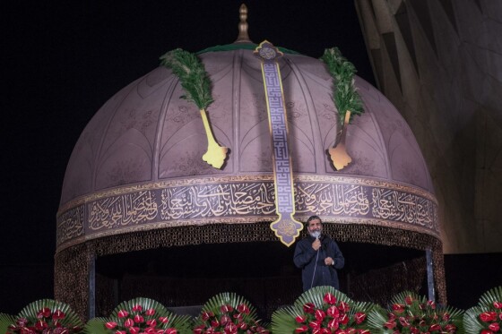 اجتماع اربعینی ها در میدان آزادی