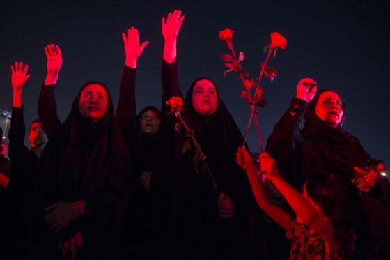 اجتماع اربعینی ها در میدان آزادی