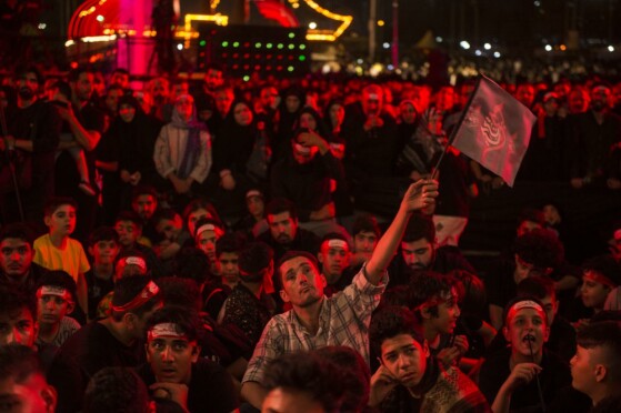 اجتماع اربعینی ها در میدان آزادی